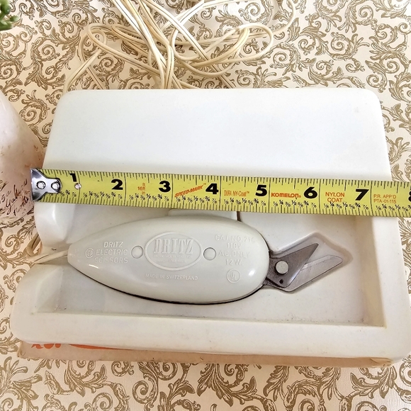 Vintage Scovill Dritz Electric Fabric Cutting Sewing Scissors Switzerland Made - Picture 11 of 14